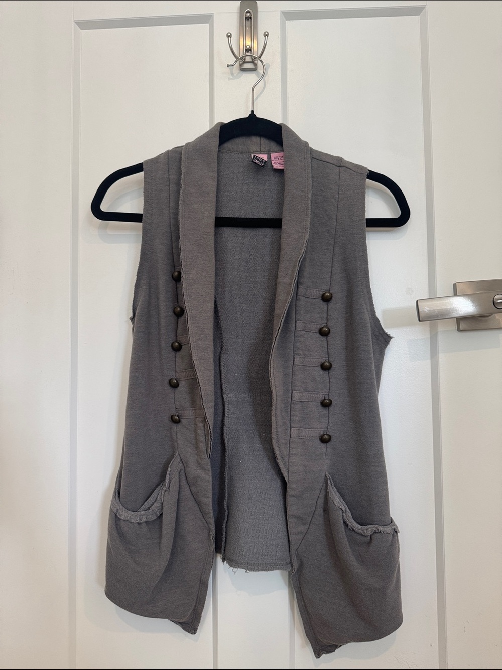 love on a hanger Gray Sleeveless Shawl-Collar Button Vest